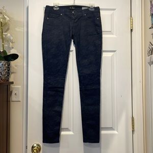 GUESS LOW RISE JEGGING MAXINE FIT